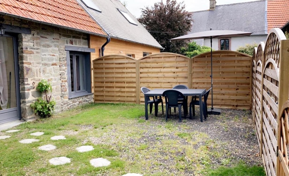 Gite La Hulotte A Proximite Du Mont Saint Michel Villa Céaux Eksteriør billede